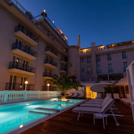 Italia Palace 4*