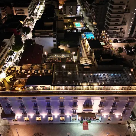 Italia Palace 4*