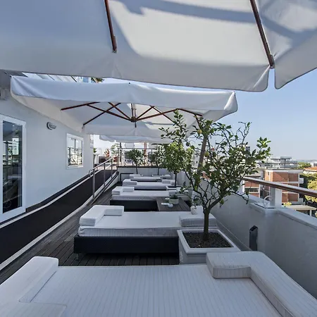 Italia Palace 4*